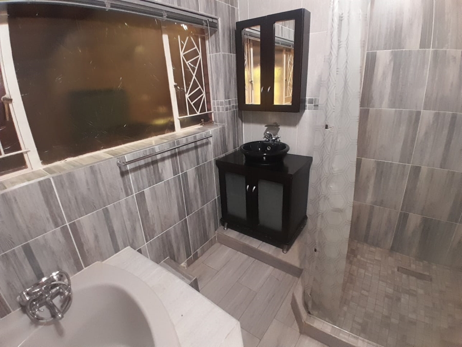 4 Bedroom Property for Sale in Kathu Northern Cape